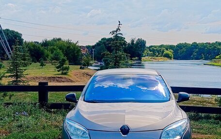 Renault Megane III, 2011 год, 700 000 рублей, 1 фотография