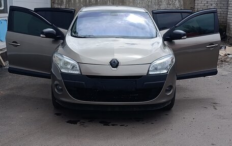Renault Megane III, 2011 год, 700 000 рублей, 5 фотография