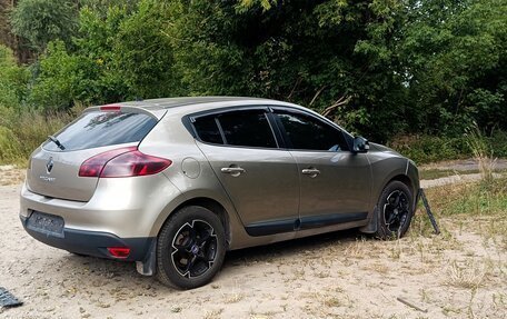 Renault Megane III, 2011 год, 700 000 рублей, 3 фотография
