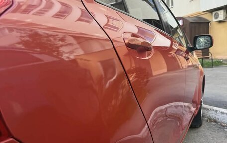 Toyota Yaris III рестайлинг, 2006 год, 499 999 рублей, 6 фотография