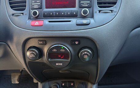 KIA Rio II, 2009 год, 650 000 рублей, 13 фотография