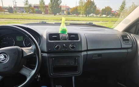 Skoda Fabia II, 2013 год, 370 000 рублей, 6 фотография