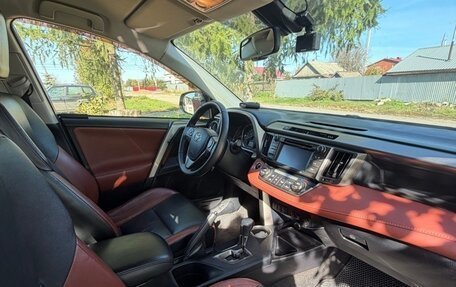 Toyota RAV4, 2013 год, 1 750 000 рублей, 6 фотография