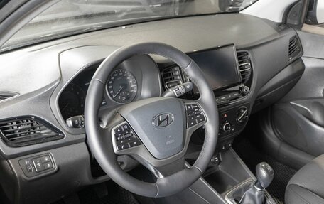 Hyundai Solaris II рестайлинг, 2020 год, 1 394 800 рублей, 5 фотография