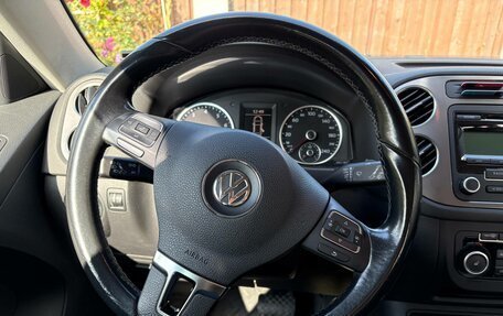 Volkswagen Tiguan I, 2011 год, 895 000 рублей, 15 фотография