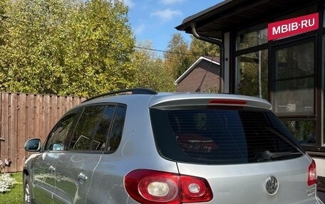 Volkswagen Tiguan I, 2011 год, 895 000 рублей, 7 фотография