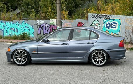 BMW 3 серия, 2001 год, 560 000 рублей, 9 фотография