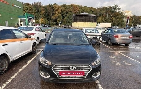 Hyundai Solaris II рестайлинг, 2018 год, 1 210 000 рублей, 3 фотография