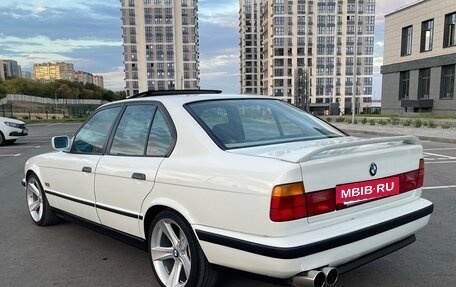 BMW 5 серия, 1989 год, 530 000 рублей, 3 фотография