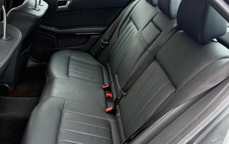 Mercedes-Benz E-Класс, 2016 год, 3 250 000 рублей, 21 фотография