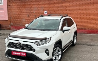 Toyota RAV4, 2019 год, 3 850 000 рублей, 1 фотография