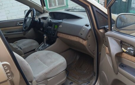 SsangYong Rodius I, 2004 год, 330 000 рублей, 1 фотография