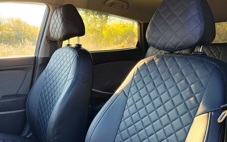 Hyundai Solaris II рестайлинг, 2013 год, 700 000 рублей, 12 фотография