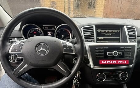 Mercedes-Benz GL-Класс, 2015 год, 3 500 000 рублей, 6 фотография