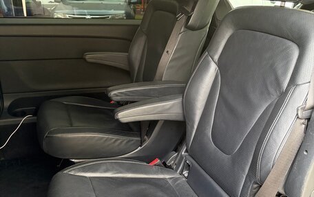 Mercedes-Benz V-Класс, 2019 год, 3 900 000 рублей, 13 фотография