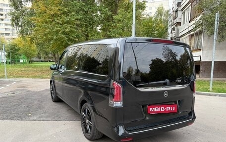 Mercedes-Benz V-Класс, 2019 год, 3 900 000 рублей, 5 фотография