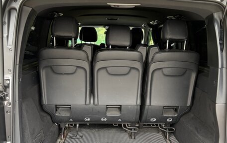 Mercedes-Benz V-Класс, 2019 год, 3 900 000 рублей, 16 фотография