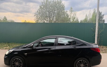 Hyundai Solaris II рестайлинг, 2013 год, 850 000 рублей, 6 фотография