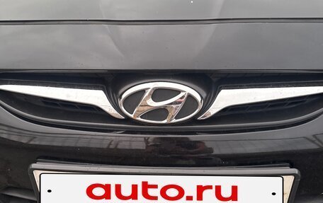 Hyundai Solaris II рестайлинг, 2013 год, 850 000 рублей, 2 фотография