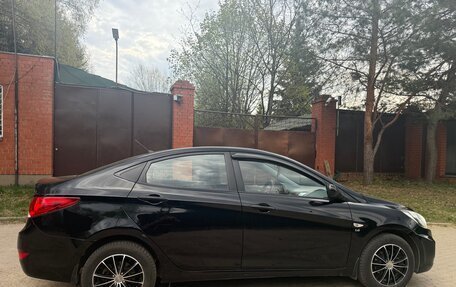 Hyundai Solaris II рестайлинг, 2013 год, 850 000 рублей, 12 фотография