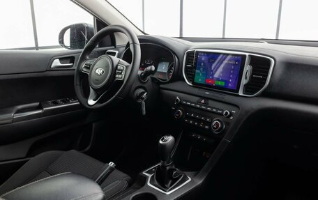 KIA Sportage IV рестайлинг, 2018 год, 1 699 000 рублей, 11 фотография