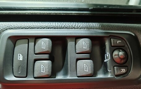 Land Rover Discovery IV, 2011 год, 1 470 000 рублей, 17 фотография