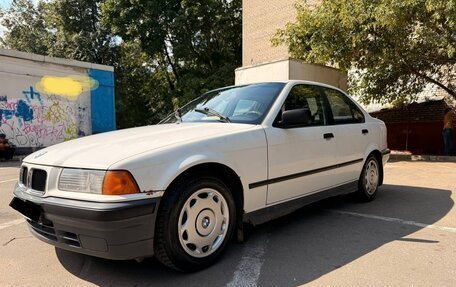 BMW 3 серия, 1993 год, 320 000 рублей, 2 фотография