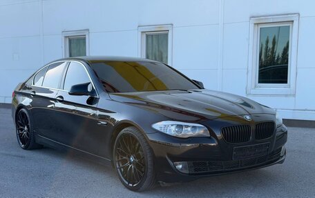 BMW 5 серия, 2012 год, 1 550 000 рублей, 1 фотография