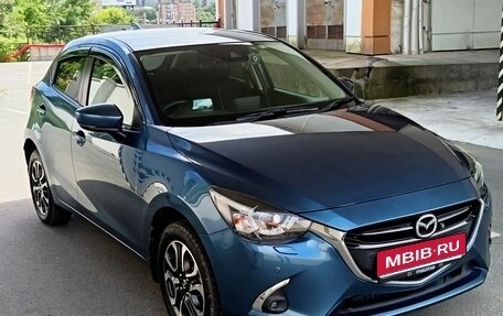 Mazda Demio IV, 2018 год, 1 290 000 рублей, 1 фотография