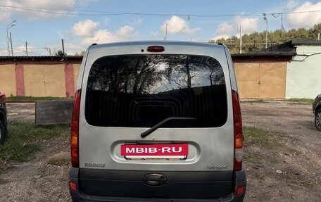 Renault Kangoo II рестайлинг, 2008 год, 350 000 рублей, 4 фотография