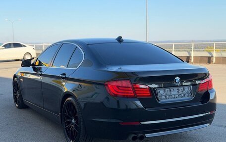 BMW 5 серия, 2012 год, 1 550 000 рублей, 4 фотография