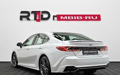 Toyota Camry, 2026 год, 4 650 000 рублей, 4 фотография