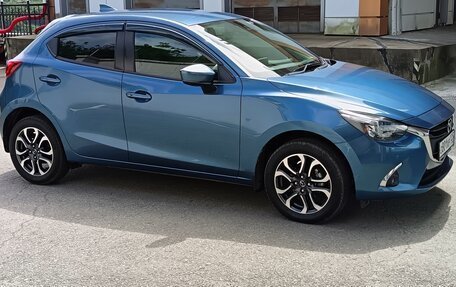 Mazda Demio IV, 2018 год, 1 290 000 рублей, 8 фотография