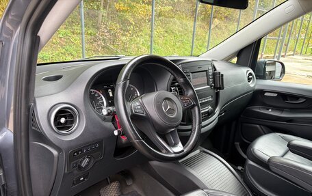 Mercedes-Benz Vito, 2016 год, 3 090 000 рублей, 13 фотография