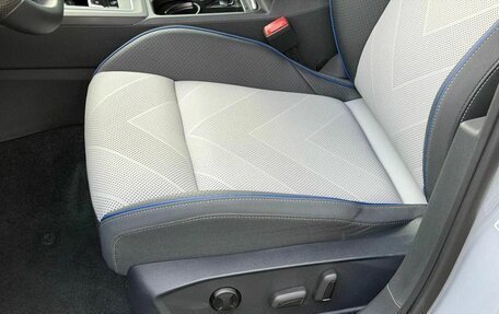 Volkswagen Golf VIII, 2025 год, 3 750 000 рублей, 18 фотография