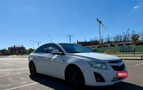 Chevrolet Cruze II, 2013 год, 900 000 рублей, 2 фотография