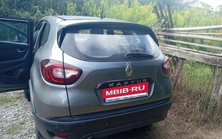Renault Kaptur I рестайлинг, 2017 год, 850 000 рублей, 3 фотография