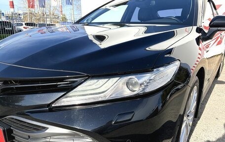 Toyota Camry, 2019 год, 3 160 000 рублей, 6 фотография