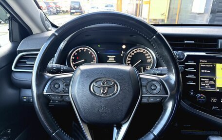 Toyota Camry, 2019 год, 3 160 000 рублей, 19 фотография