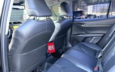 Toyota Camry, 2019 год, 3 160 000 рублей, 16 фотография