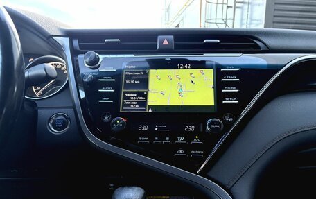 Toyota Camry, 2019 год, 3 160 000 рублей, 20 фотография
