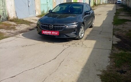 Opel Insignia II рестайлинг, 2021 год, 1 950 000 рублей, 4 фотография
