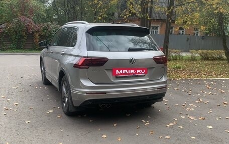 Volkswagen Tiguan II, 2019 год, 2 150 000 рублей, 5 фотография