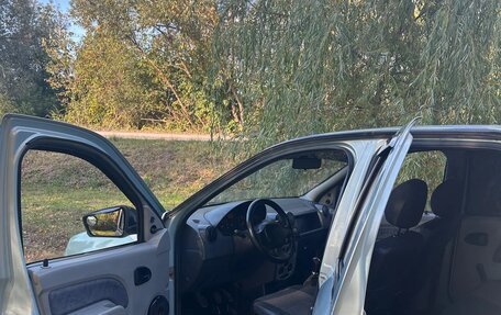 Renault Logan I, 2007 год, 340 000 рублей, 4 фотография