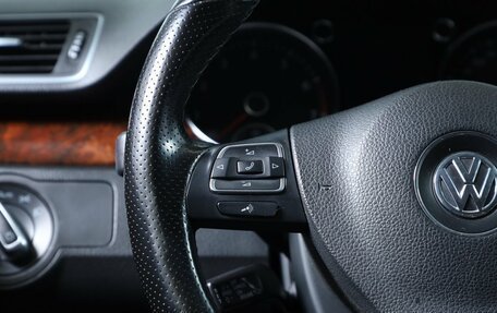 Volkswagen Passat B7, 2011 год, 1 099 000 рублей, 12 фотография
