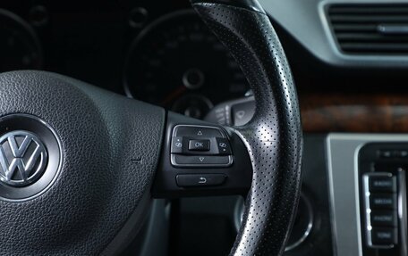 Volkswagen Passat B7, 2011 год, 1 099 000 рублей, 13 фотография
