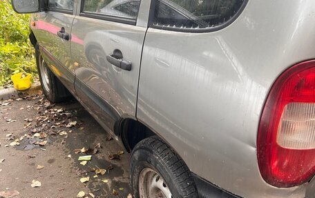 Chevrolet Niva I рестайлинг, 2009 год, 350 000 рублей, 19 фотография