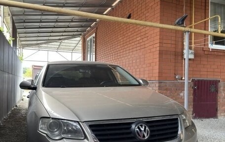 Volkswagen Passat B6, 2006 год, 900 000 рублей, 3 фотография