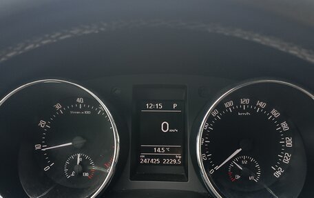 Skoda Yeti I рестайлинг, 2012 год, 950 000 рублей, 10 фотография