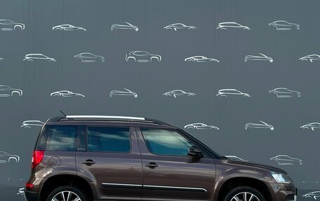 Skoda Yeti I рестайлинг, 2017 год, 1 214 700 рублей, 10 фотография